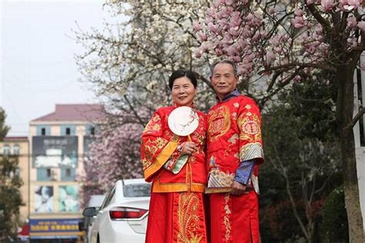 2000年属龙人女孩一生财运如何