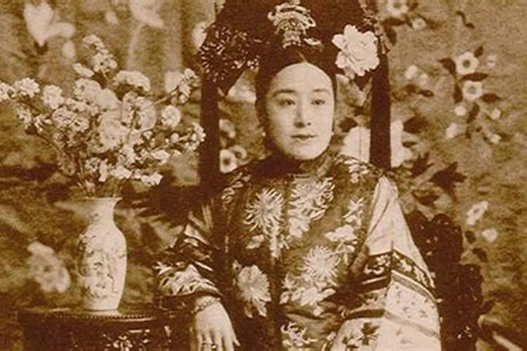 属龙女破太岁