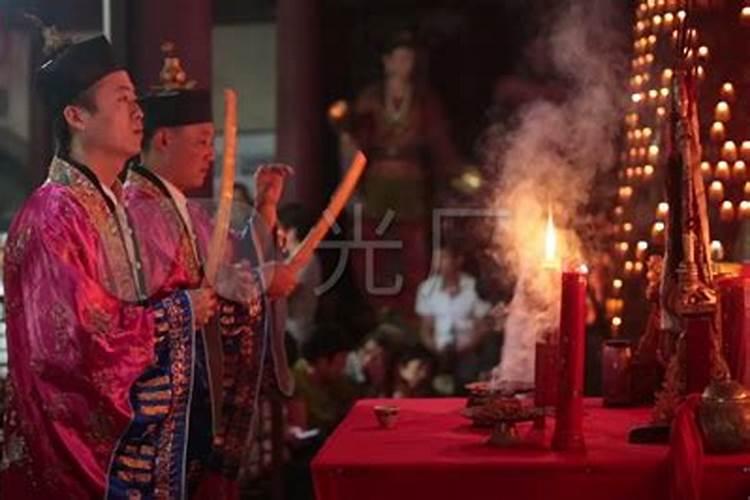 阳历11月17日是哪个星座