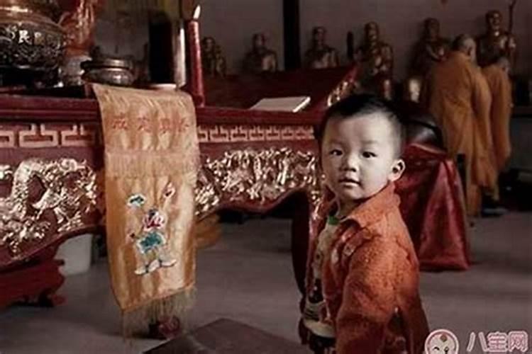 假童子命能去寺庙吗？